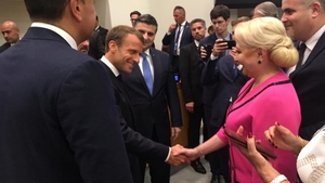 Viorica Dăncilă, întâlnire cu Emmanuel Macron. A stat la aceeași masă cu Angela Merkel și Boris Johnson