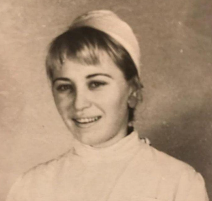 Mama Andreei Esca, în tinerețe / Foto: Facebook