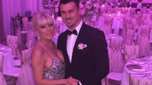 ELENA UDREA a făcut anunţul-şoc azi despre nuntă!