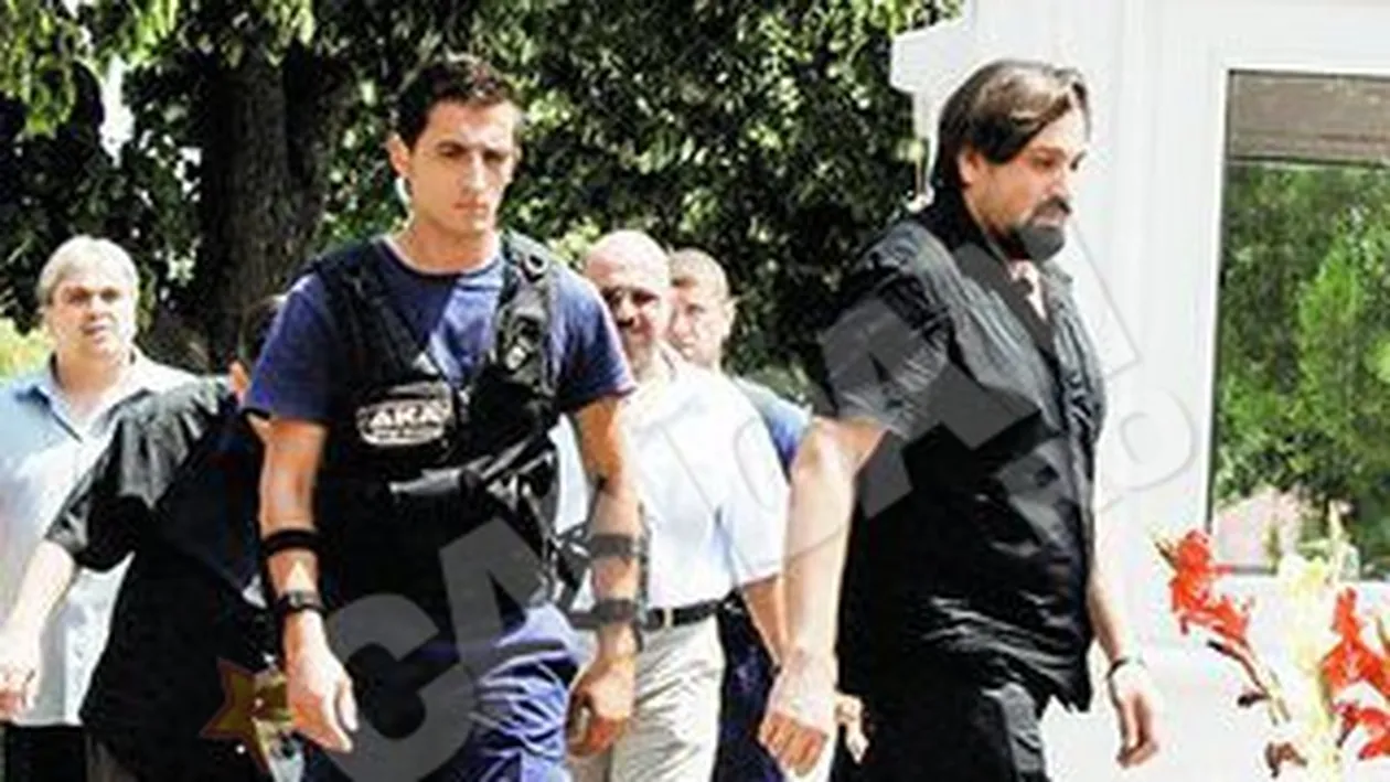 Ion Manole, despre incidentul din cimitir: Venea domnul 'prim-ministru' Mircea de parca voia sa lupte cu trupele lui Bin Laden