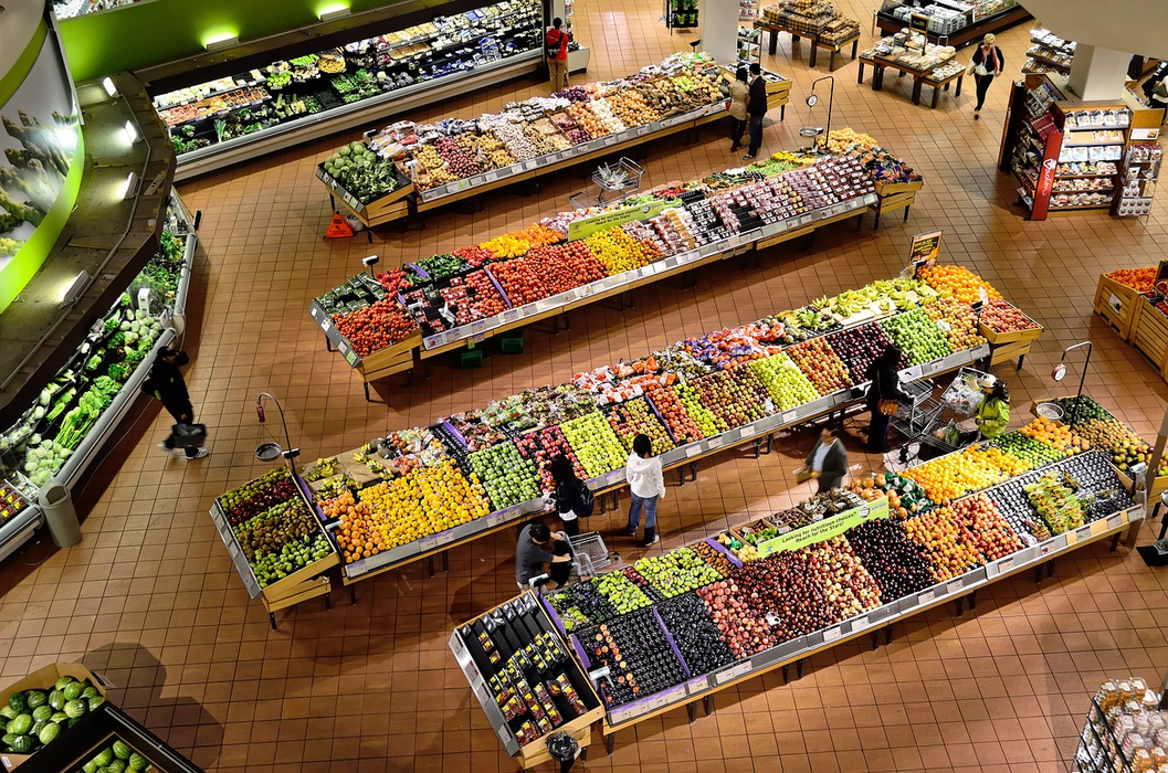 Românii vor să afle ce salarii sunt la Carrefour în Spania (Foto: Pixabay)