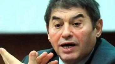 Mihail Vlasov, pus în libertate! Decizia stârneşte revoltă printre deţinuţii de la Penitenciarul Vaslui, care cer şi ei să fie eliberaţi. Un condamnat s-a urcat pe acoperiş