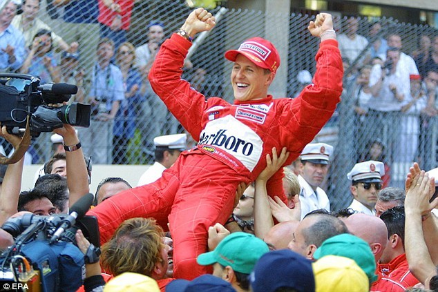 O maşină de Formula 1 condusă de Michael Schumacher a fost vândută pentru o sumă record! Ferrari-ul i-a adus sportivului marele trofeu la Monaco