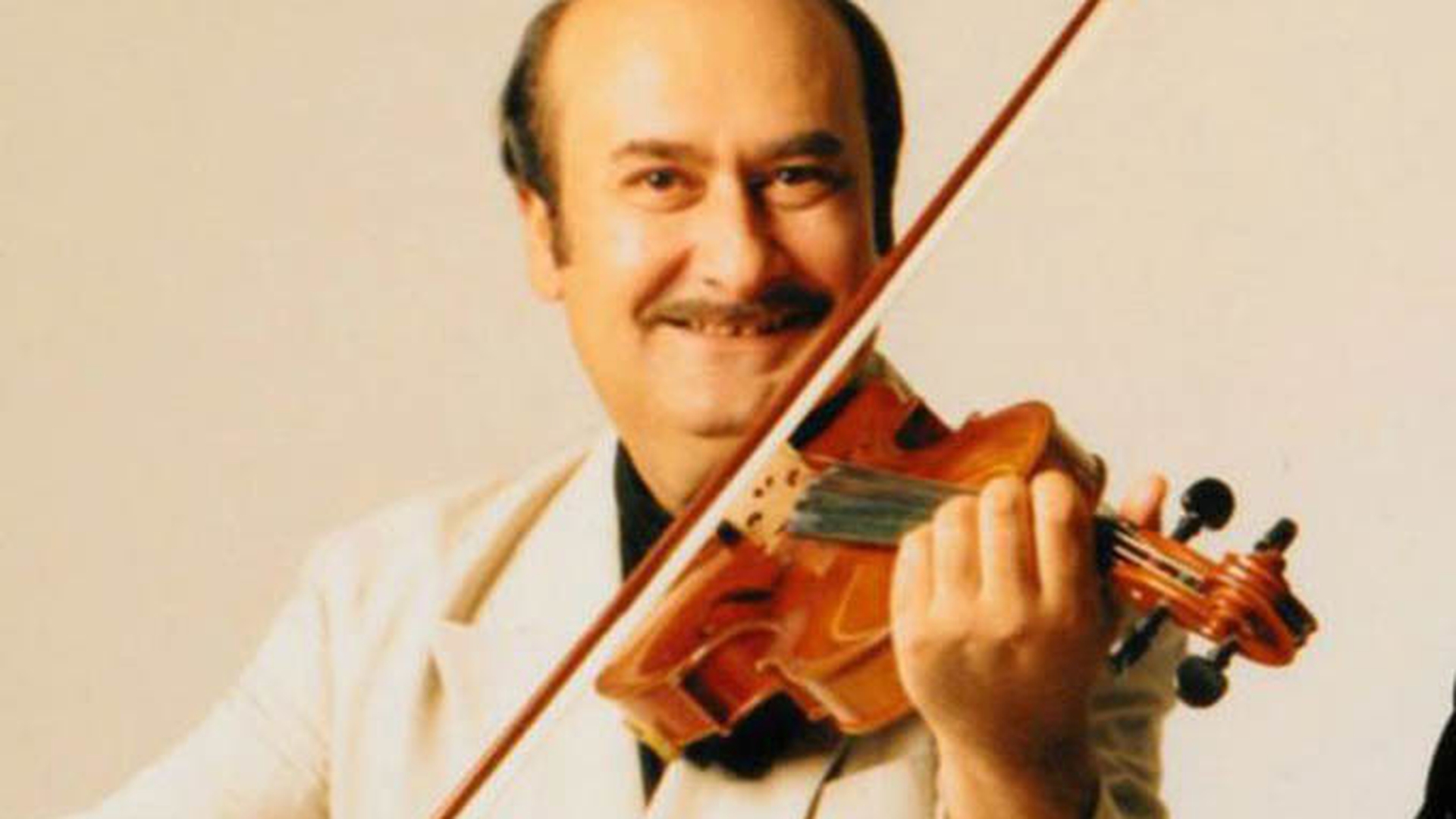 DOLIU în muzică! Violonistul Cornel Vasile Panţîru a murit