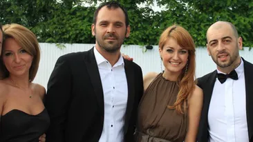 Au facut nunta in Tenerife, iar rudele au urmarit ceremonia pe Skype! George Calin de la Deepcentral s-a insurat cu febletea tocilarilor din Pitesti