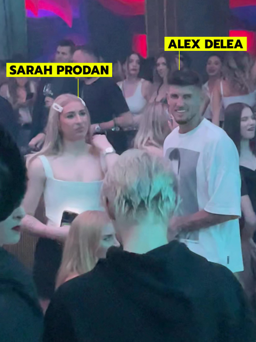 Sarah Prodan a râs din politețe a glumele lui Delea, însă i-a dat de înțeles că nu e loc de mai mult (Foto: CANCAN.RO)