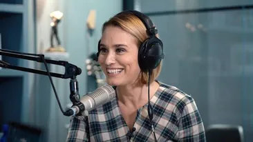 Andreea Esca, moment umilitor! A recunoscut în faţa tuturor că a cerşit. Vedeta Pro TV, dezvăluiri surprinzătoare