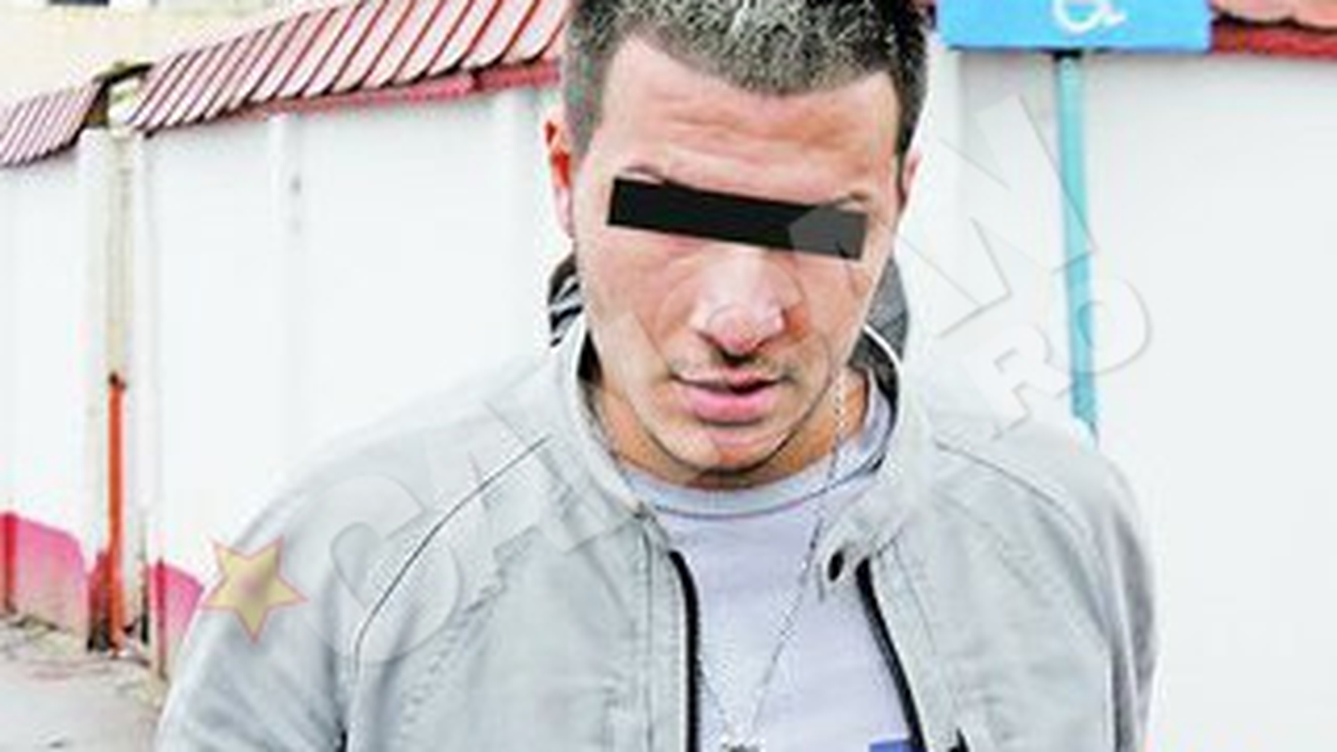 Fiul lui Sile Camataru a fost dus la arest de tatal lui. Si-a dat baiatul pe mana politiei