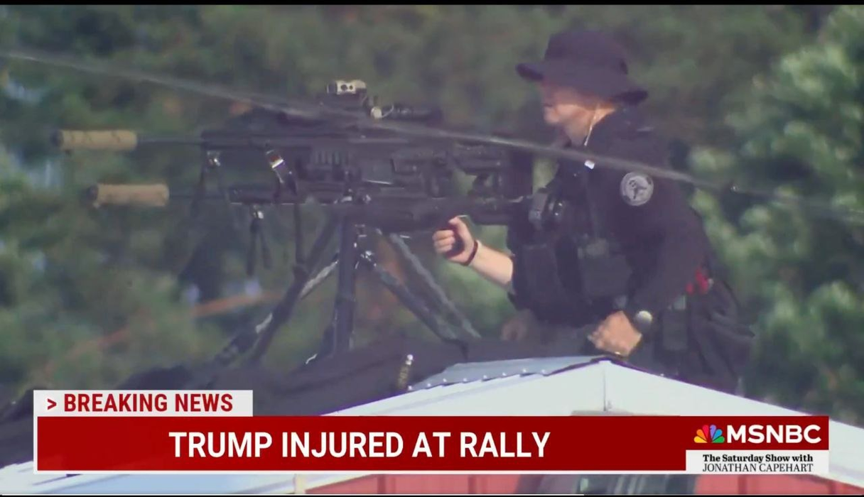 Donald Trump, fostul președinte al SUA, a fost împușcat, dar a scăpat cu viață. Detalii de ultimă oră despre tentativa de asasinat