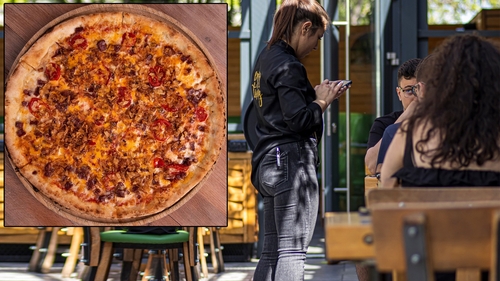 Au explodat prețurile! Câți lei costă o pizza într-un pub din Mamaia!