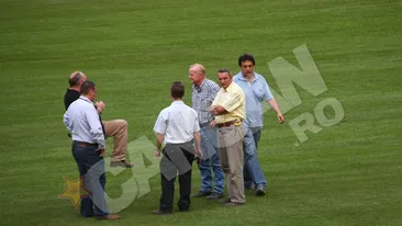 Suprafata de joc a fost refacuta in timp record! National Arena are gazon nou