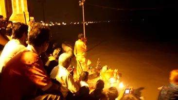 Dana Rogoz: Varanasi este unul dintre cele mai spectaculoase orase ale Indiei si in mod cert unul dintre orasele mele preferate