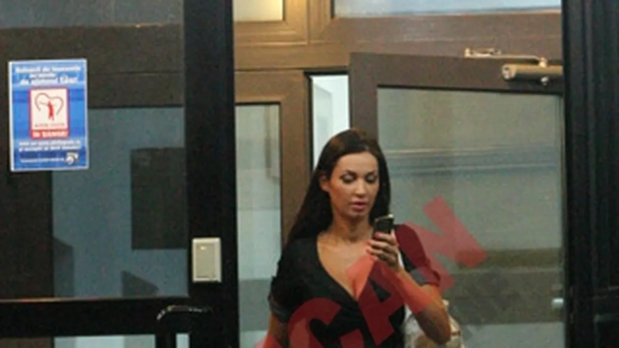 Nicoleta Luciu nu pierde noptile aiurea