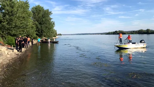 Tragedie pe Dunăre! Două fete de 18 ani au dispărut în apa fluviului