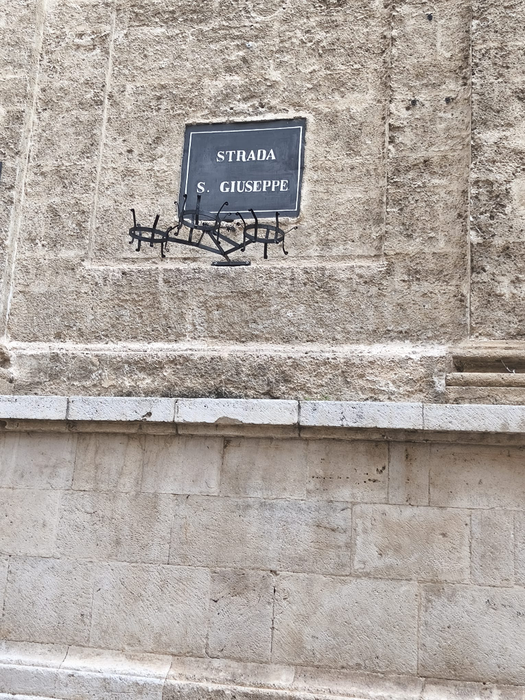 Check in | Cât am dat pe o pizza în Bari? Cum poți învăța să faci paste ca un localnic