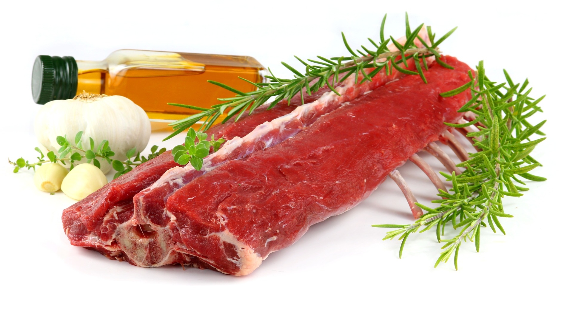 Ireal! Cât a ajuns să coste un kilogram de carne de miel, înainte de Paște