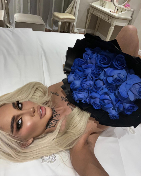 Bia Khalifa este ferm convinsă este un model bun de urmat pentru tinerele din România. „Moda eu o dau în România”