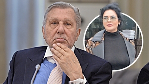 Fabulos ce se întâmplă cu Ilie Năstase când trece pe la mama Ioanei! Unde-l masează de-i trec toate supărările! Nasty e prinț la soacră acasă!