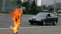 Soc intr-o localitate din Vaslui! Tanar dus in stare grava la spital dupa ce si-a dat foc in fata unui bar