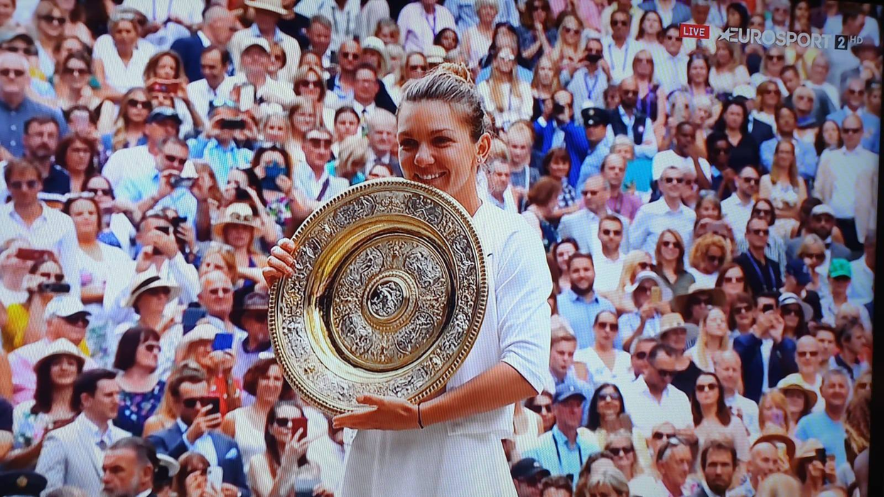 Simona Halep s-a umplut de bani. Ce sumă a încasat după ce a câștigat Wimbledon