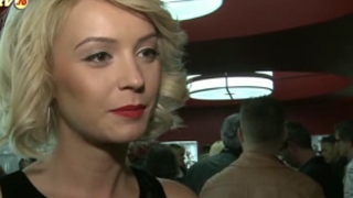 VIDEO Diana Dumitrescu pleaca in vacanta: "E o destinatie calduroasa, cu o mare albastra, albastra, si cu nisip alb"