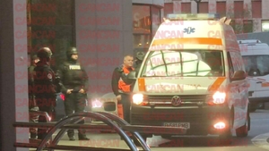 Breaking news! Momente de panică la Hotel Intercontinental. O persoană a amenințat că se sinucide