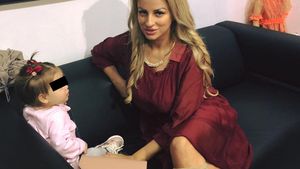 SÂNZIANA BURUIANĂ a ajuns de urgenţă în ţară cu fetiţa ei. Blonda a tras o sperietură de zile mari