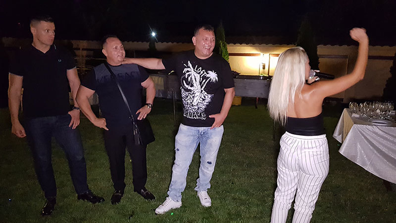 Lumea s-a simţit foarte bine la petrecere