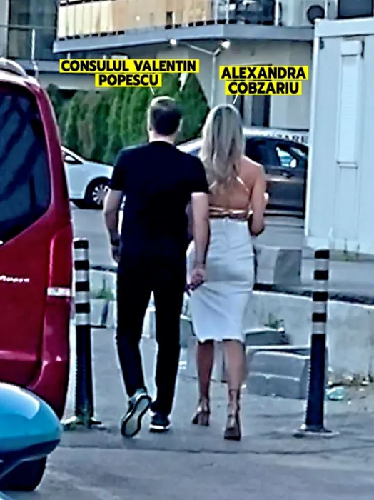 Valentin Popescu alături de sexoasa blondină Alexandra Cobzariu (Foto: CANCAN.RO)