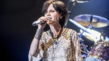 VIDEO / Mesajul transmis de Dolores O'Riordan cu câteva ore înainte să fie găsită moartă într-o cameră de hotel: Era nerăbdătoare...