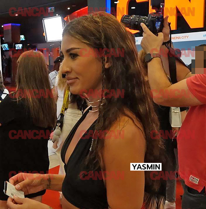 Yasmin este pe jumătate arăboaică și este make-up artist de meserie