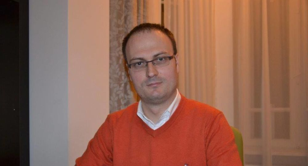 Alexandru Cumpănașu, apariție șocantă la TV! A tras cu arma în direct