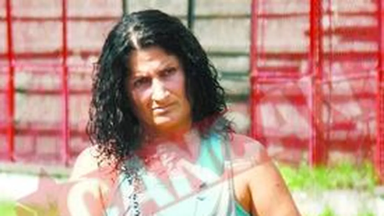 Chivu a lipsit de la comemorarea tatalui sau