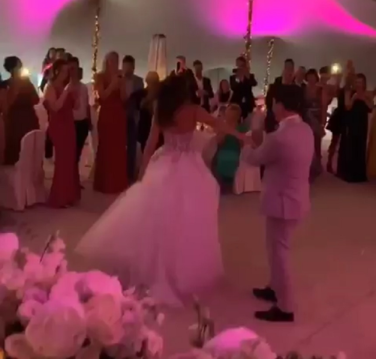 Adina Butar şi Markus Schulz, primul dans ca soț și soție