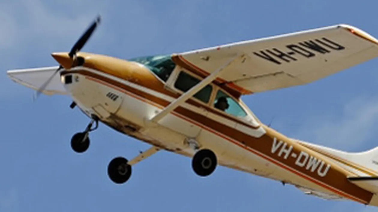 Casa Alba, evacuata de urgenta, din cauza unui avion de mici dimensiuni care a incalcat restrictiile aeriene