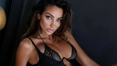 FOTO. Mădălina Ghenea, imagini hot. Cât de frumoasă e românca