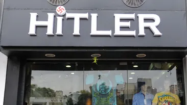 Indianul care si-a deschis magazinul Hitler sustine ca asa era poreclit bunicul sau