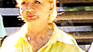 Fostul sot al milionarei Tina Burton spune ca femeia a securizat zona in care fiica ei isi serba ziua Le-a dat bodyguarzilor poze cu mine ca sa nu ma apropii de Adda