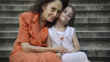 Adriana Iliescu, cea mai bătrână mamă din lume, îşi serbează astăzi fiica: Copilul mi-a depăşit aşteptările