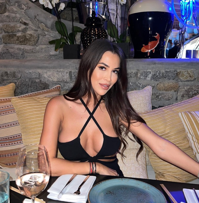 Ea e Alexandra Popescu, femeia care i-a ”spart” casa lui Bogdan Stancu. E prezentatoare TV