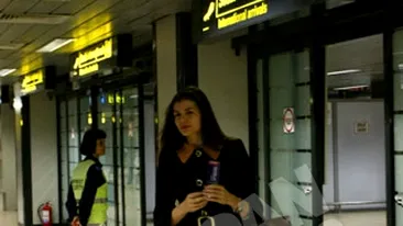 Moni a venit in Romania pentru sarbatori! Va face Craciunul cu Irinuca?