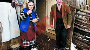 Rudele lui Clita se roaga pentru stewardesa ucisa