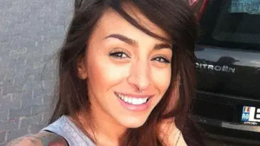 Ruby si-a bagat in boala fanii! Si-a facut un tatuaj pe fund, iar fotografia a devenit publica! Uite-o in timpul actiunii