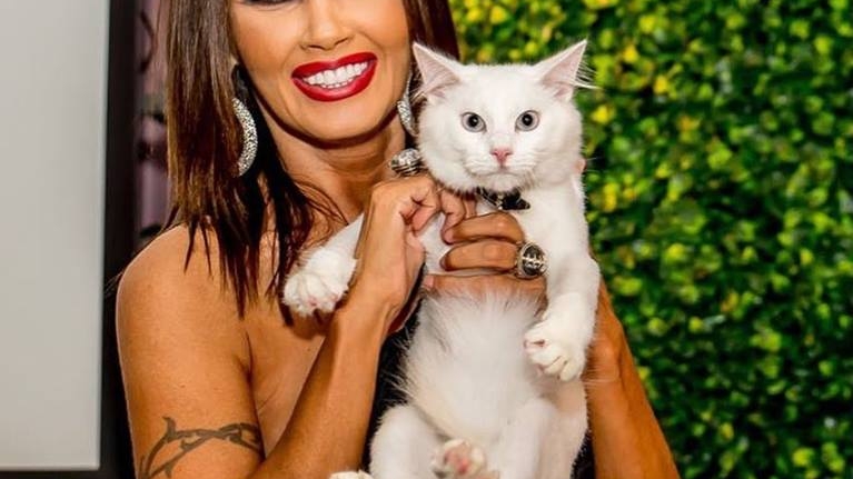 Oana Zăvoranu, schimbare de look: ”Înapoi la natural...”