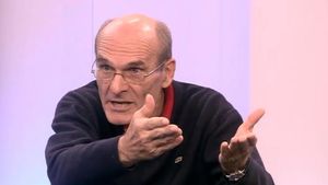 Dispută aprigă între CTP și Moise Guran!  Cristian Tudor Popescu l-a criticat dur pe fostul jurnalist Moise Guran