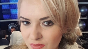 VIORICA de la CLEJANI a reuşit să scape de multe kilograme! A făcut senzaţie la o petrecere