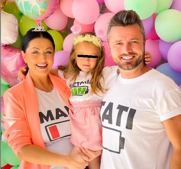 Gabriela Cristea, Tavi Clonda și micuța Iris/ Foto: Instagram