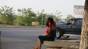 Povestea ULUITOARE a unei femei care a vrut carieră trecând dintr-un pat în altul: ”M-am culcat cu profesorul de română...” A atentat apoi la bărbatul cumnatei, iar familia s-a răzbunat crunt