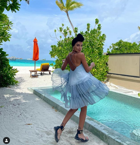 Adelina Pestrițu, mic dejun în piscină! + Fotografia de la care a ieșit mare scandal