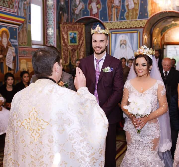 E oficial! Divorţul dintre Carmen de la Sălciua şi Culita Sterp a fost finalizat! Ce a postat artista pe Facebook